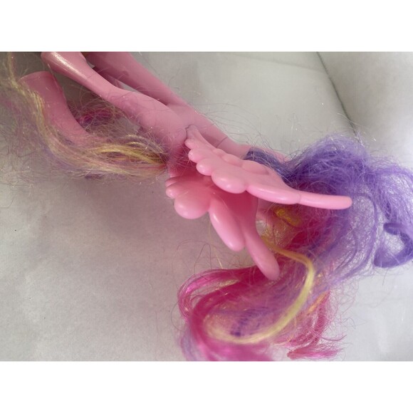 My Little Pony G4 Princess Cadence Cadance Brushable 2019 Pink Wings Figure Toy - Picture 5 of 8
